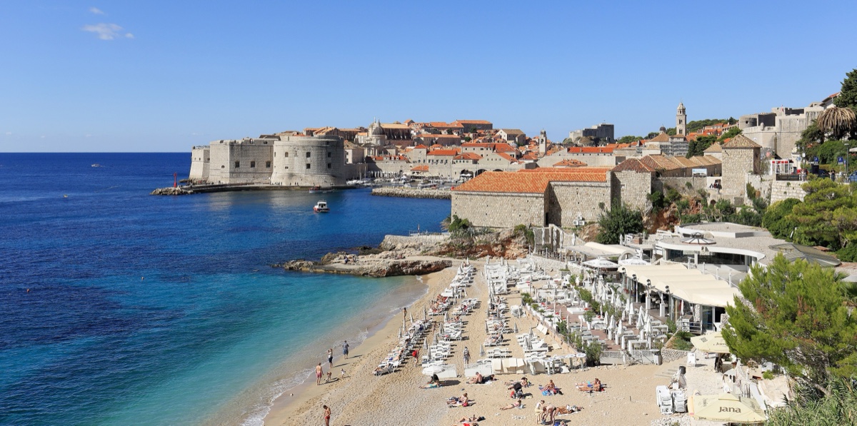 Skippered vs Bareboat Charter in Croatia